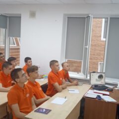 Преподаватель Гизатуллина А.З проводит Разговоры о важном в группе МНЭЭ-1-23