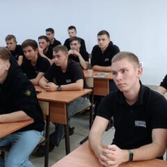 Преподаватель Комарова Е.А. в группе ТОР-3-23 ведет Разговоры о важном (2)